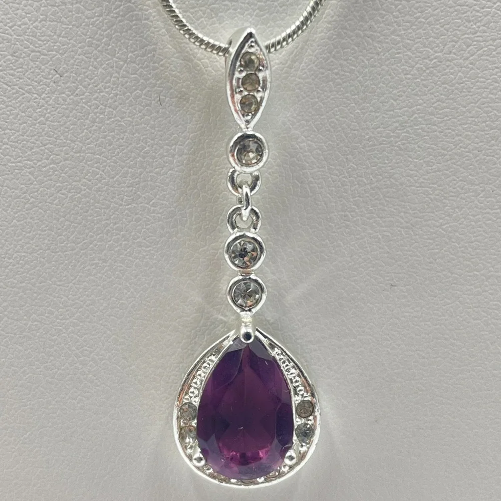 Vintage RMN Purple Pear Cut Glass Pendant Silver Tone Snake Chain Necklace